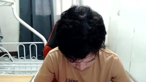itzme_john online show from August 3, 3:16 am