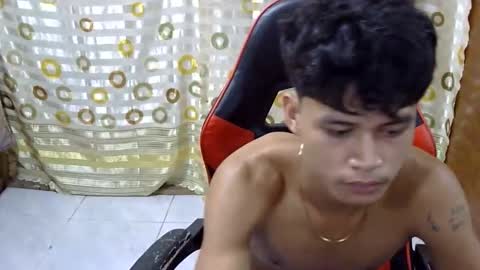 itzme_john online show from March 4, 3:24 am