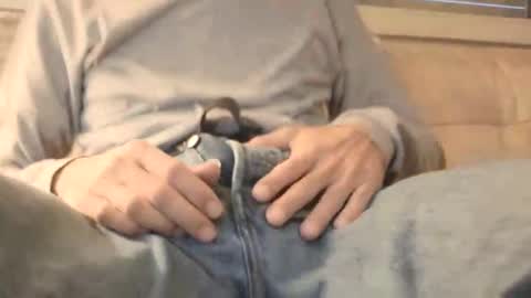 Iuuuf2 or Samel online show from March 31, 5:58 pm