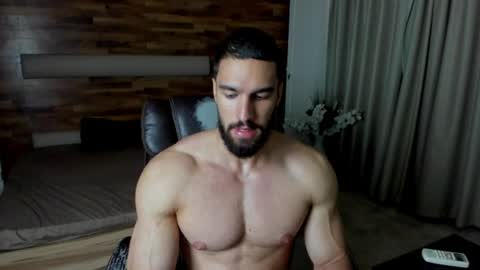IvanHydee online show from July 19, 5:02 am