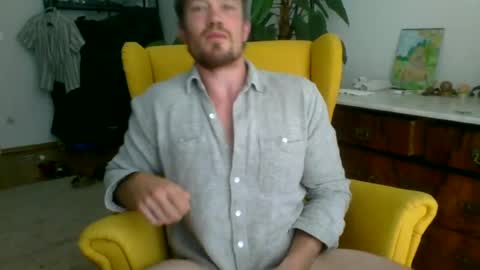 iwillfeedyoucream online show from July 29, 11:31 am