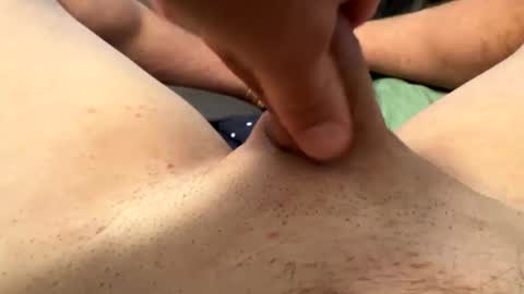 Snapshot of j789123 chatting on December 3, 7:44 pm j789123 online show from December 3, 7:44 pm