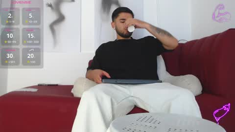    online show from April 11, 3:48 pm