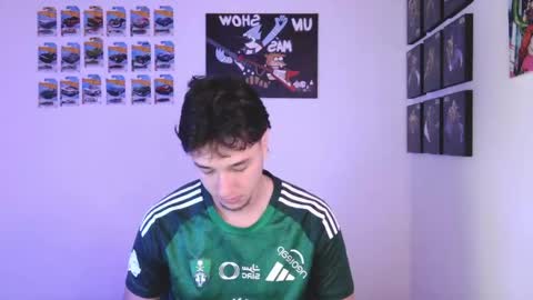 J online show from April 14, 9:20 am