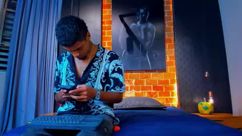 Jack and Joes online show from December 5, 3:35 am