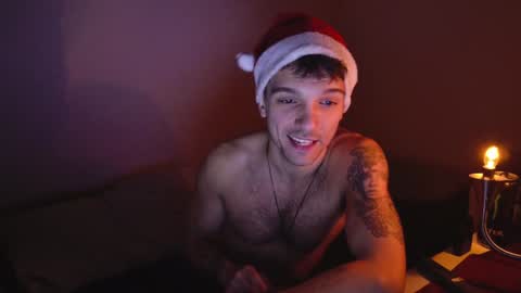 Snapshot of jackdesfeux chatting on December 22, 2:06 am Jack  online show from December 22, 2:06 am