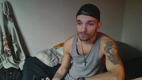 Snapshot of jackdesfeux chatting on January 17, 4:04 pm Jack  online show from January 17, 4:04 pm