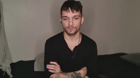 Snapshot of jackdesfeux chatting on February 11, 3:29 am Jack  online show from February 11, 3:29 am