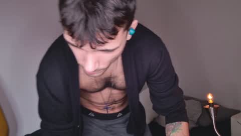 Snapshot of jackdesfeux chatting on December 27, 4:33 pm Jack  online show from December 27, 4:33 pm