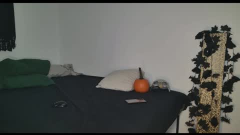 Snapshot of jackdesfeux chatting on October 3, 1:32 am Jack  online show from October 3, 1:32 am