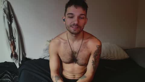 Snapshot of jackdesfeux chatting on February 13, 5:54 pm Jack  online show from February 13, 5:54 pm