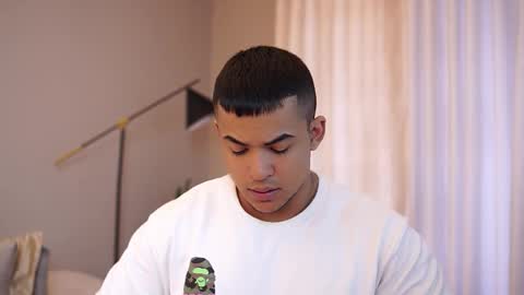 Jackson Bell online show from December 22, 1:30 pm