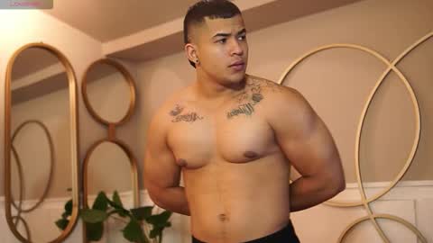 Jackson Bell online show from November 10, 1:16 pm