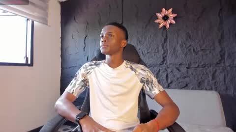 Jackson online show from November 25, 1:02 pm