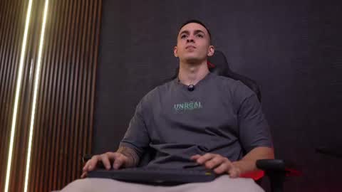Jackson Olsen online show from July 27, 9:00 pm