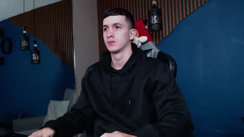 Jackson Olsen online show from January 3, 12:19 pm