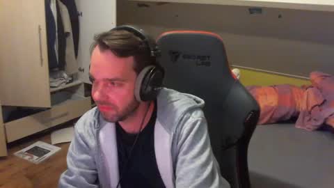 Jack online show from May 8, 8:31 pm