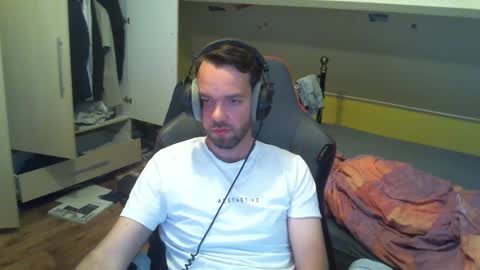 Jack online show from May 2, 2:31 pm