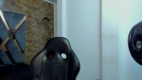 Jaco online show from February 11, 11:21 pm