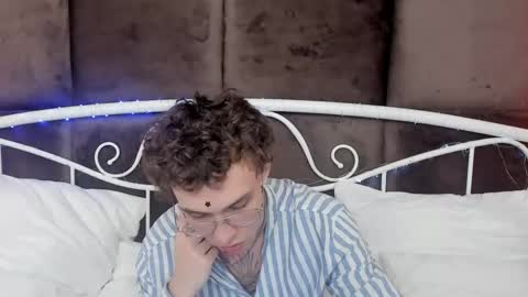 Jacob online show from June 5, 6:52 am