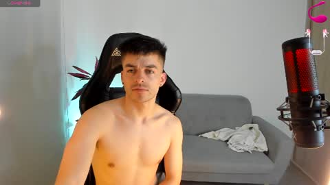 JACOB FERRER online show from June 14, 1:58 am
