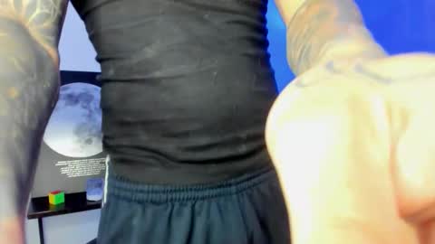 jacobb116 online show from February 6, 1:13 am