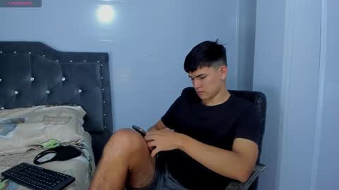 Jacob Lee online show from December 15, 5:10 pm