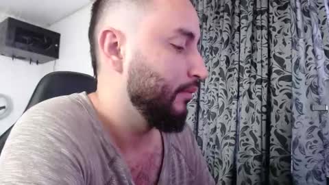 Snapshot of jacobkingd chatting on February 9, 12:41 pm jacobkingd online show from February 9, 12:41 pm