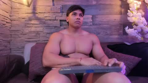 Jacob Stonne online show from April 21, 11:49 am