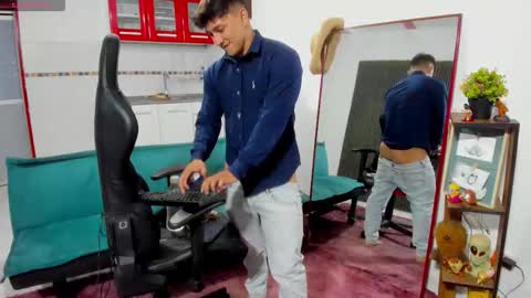 jacobo online show from October 7, 11:25 am