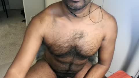 jag60053 online show from January 11, 11:13 pm