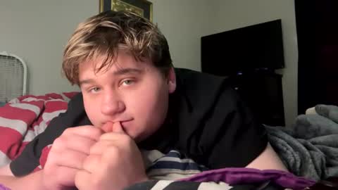 jake827778 online show from July 22, 12:24 am