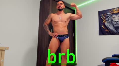 Jake fit online show from July 6, 3:03 pm
