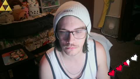 Snapshot of jakieepoo212 chatting on December 9, 4:34 am Jakieepoo212 online show from December 9, 4:34 am