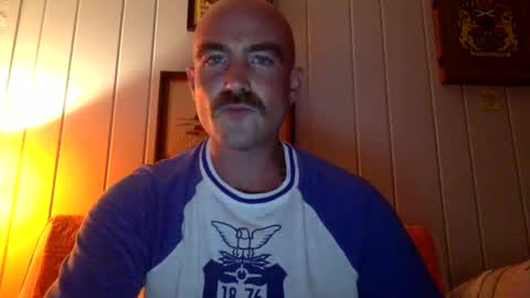jakjonson69 online show from September 24, 6:35 am