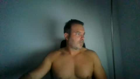 jam3s5959 online show from July 29, 8:46 am