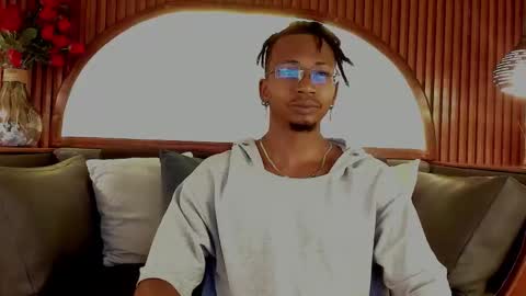   online show from March 8, 3:54 am