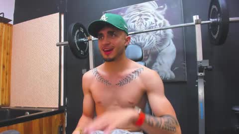 james_06_ online show from May 27, 3:36 am