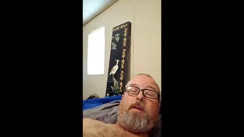 jamesb541208 online show from December 17, 6:36 pm