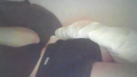 Snapshot of jan2003s chatting on September 19, 4:02 am jan2003s online show from September 19, 4:02 am