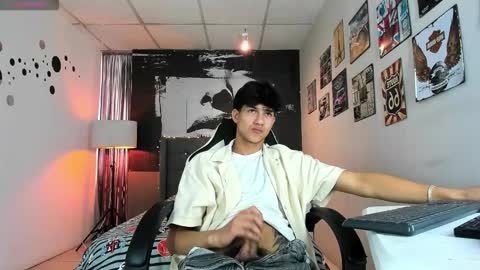 JASON online show from January 15, 8:11 pm