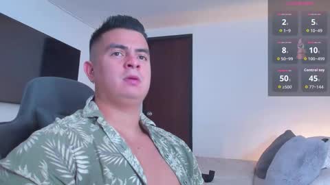 JBrooksXx online show from February 14, 1:39 pm