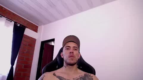 JKing  online show from July 28, 4:39 pm