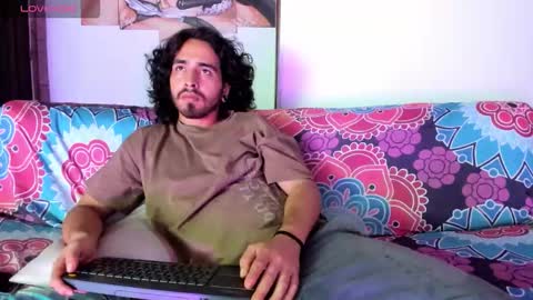 jave_rave online show from March 12, 5:04 am