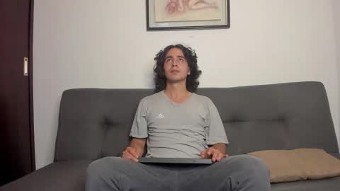 jave_rave online show from November 23, 6:13 am