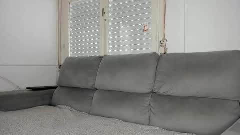 Javier  online show from January 19, 12:40 pm