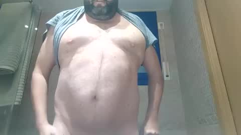 javierserpiente online show from December 9, 9:33 pm