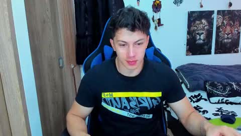 Javier online show from February 19, 6:21 pm