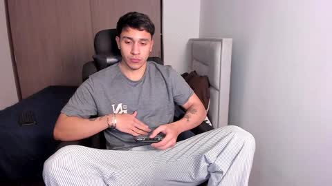 Snapshot of jay_marcos chatting on December 26, 2:01 am Jay marcos online show from December 26, 2:01 am