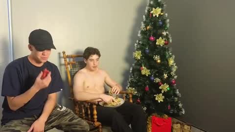 THE HOUSE online show from December 23, 7:28 am